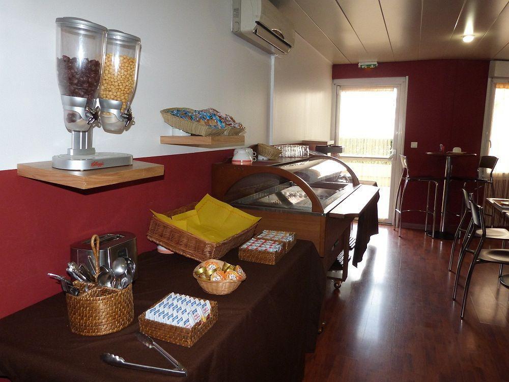 Sejours & Affaires Aix-En-Provence Mirabeau Aparthotel Екстериор снимка